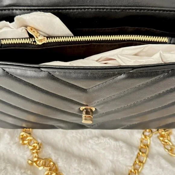 Valentino Orlandi Quilted Vegan Leather Shoulder Bag Gold Chain Black NWT $279 - Picture 10 of 16